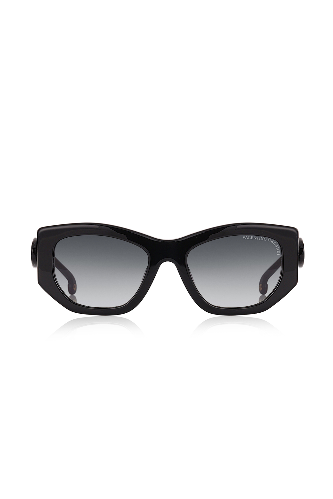 VOS.3.8001.COL01 Woman