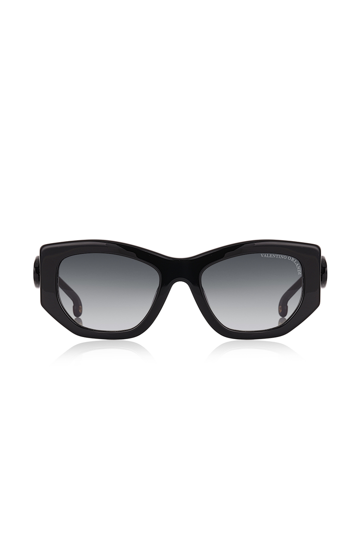 VOS.3.8001.COL01 Woman