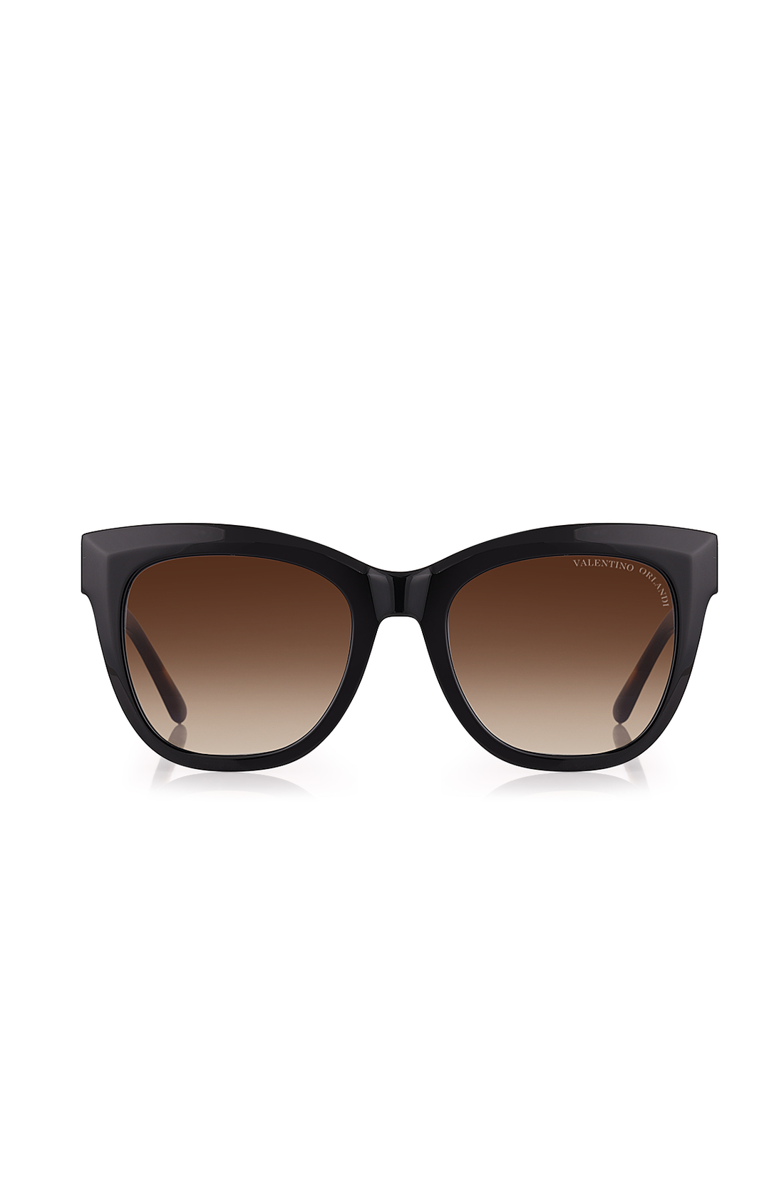 VOS.3.8003.COL02 Woman