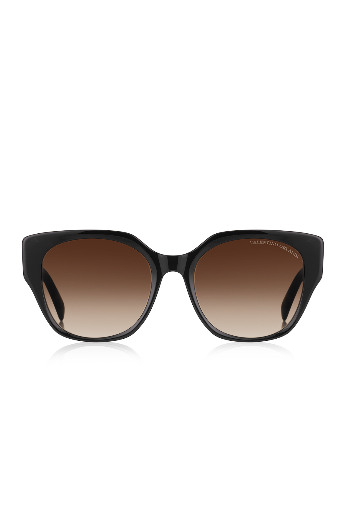 VOS.3.8005.COL02 Woman